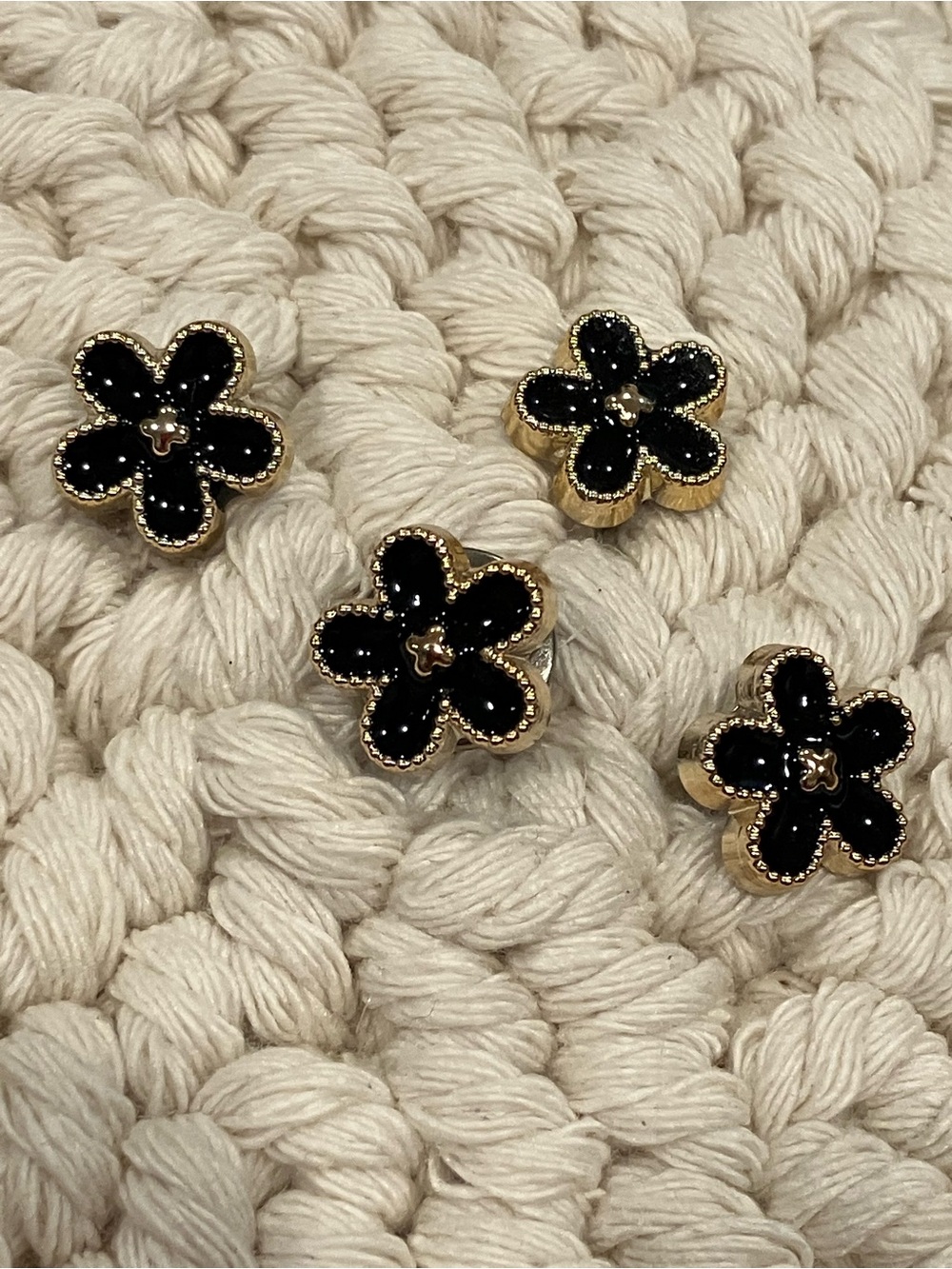 Gold-Trim Black Five Petal Flower Pin Set of 4